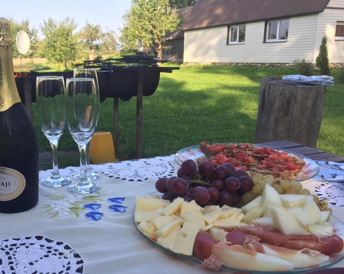 Sepa Talu Pension Aakre Buitenkant foto